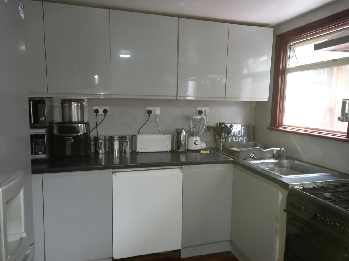 Bubblesbnb- 4 Bedroom House Λονδίνο Εξωτερικό φωτογραφία