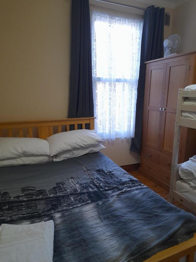 Bubblesbnb- 4 Bedroom House Λονδίνο Εξωτερικό φωτογραφία